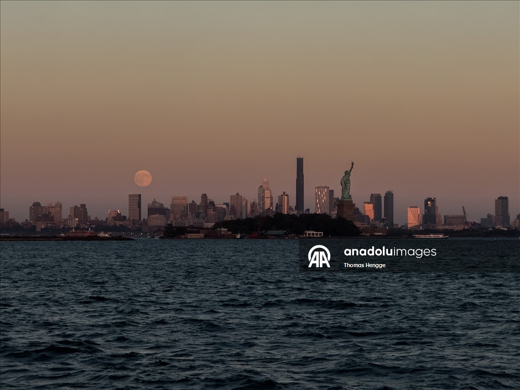 Harvest Supermoon NYC