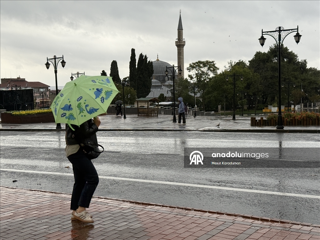 Tekirdağ'da sağanak etkili oluyor