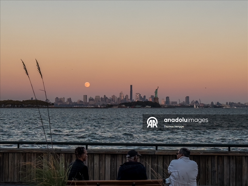 Harvest Supermoon NYC