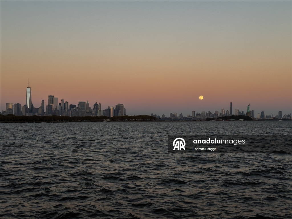 Harvest Supermoon NYC