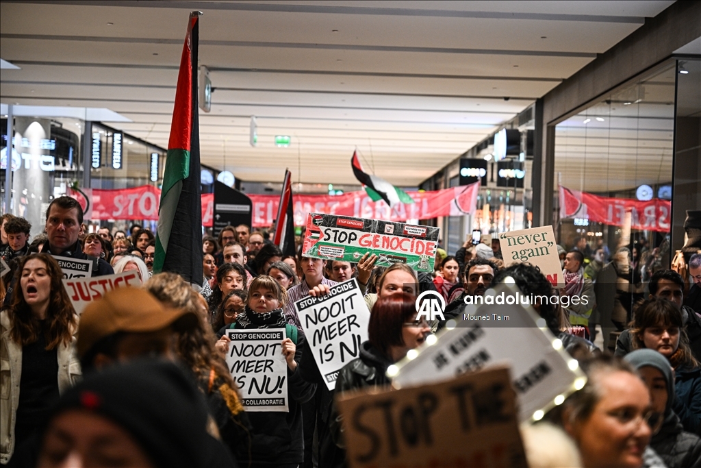 Hollanda'da Filistin'e destek için eylem yapıldı