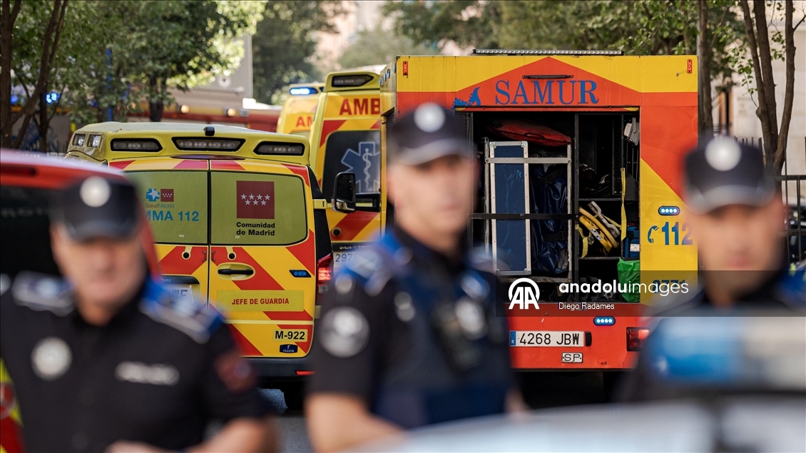 İspanya'nın başkenti Madrid’de, tarihi şehir merkezinde bina çöktü