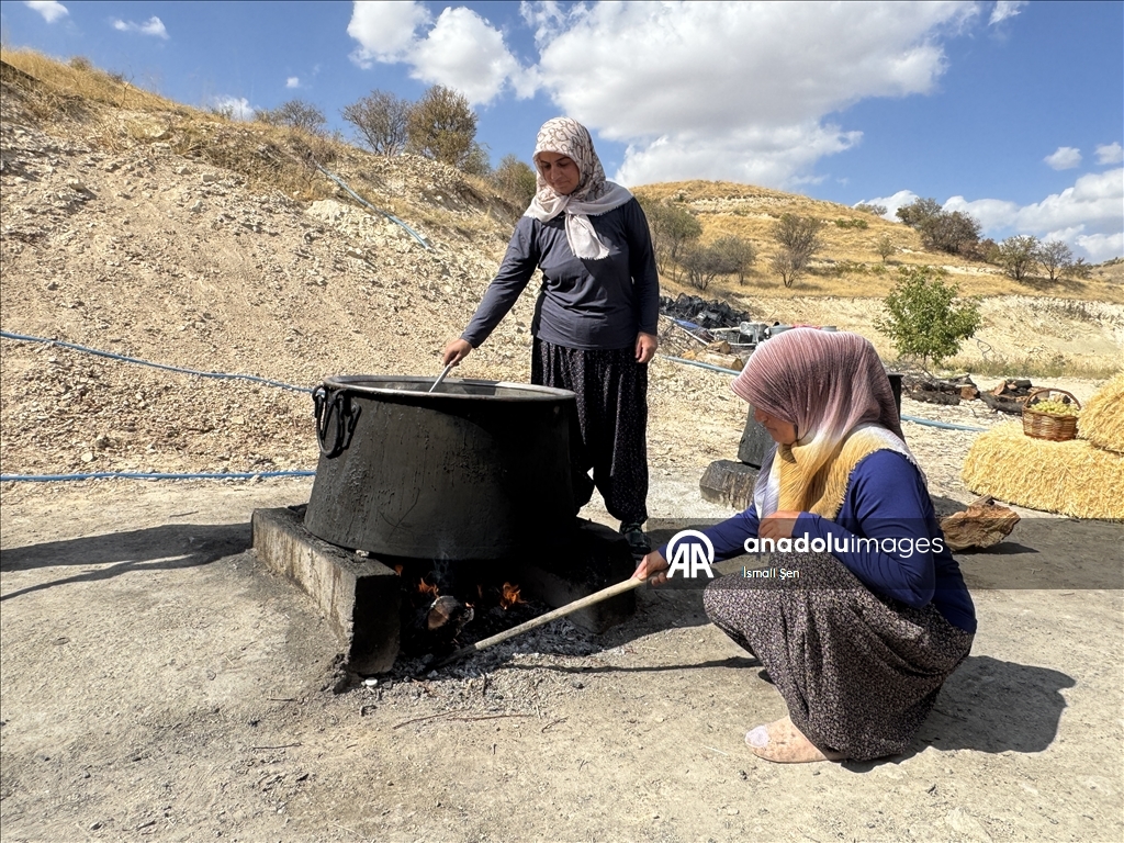 Çêkirina "orcik"ên tahma tescîlkirî ya Elezîzê dest pê kir