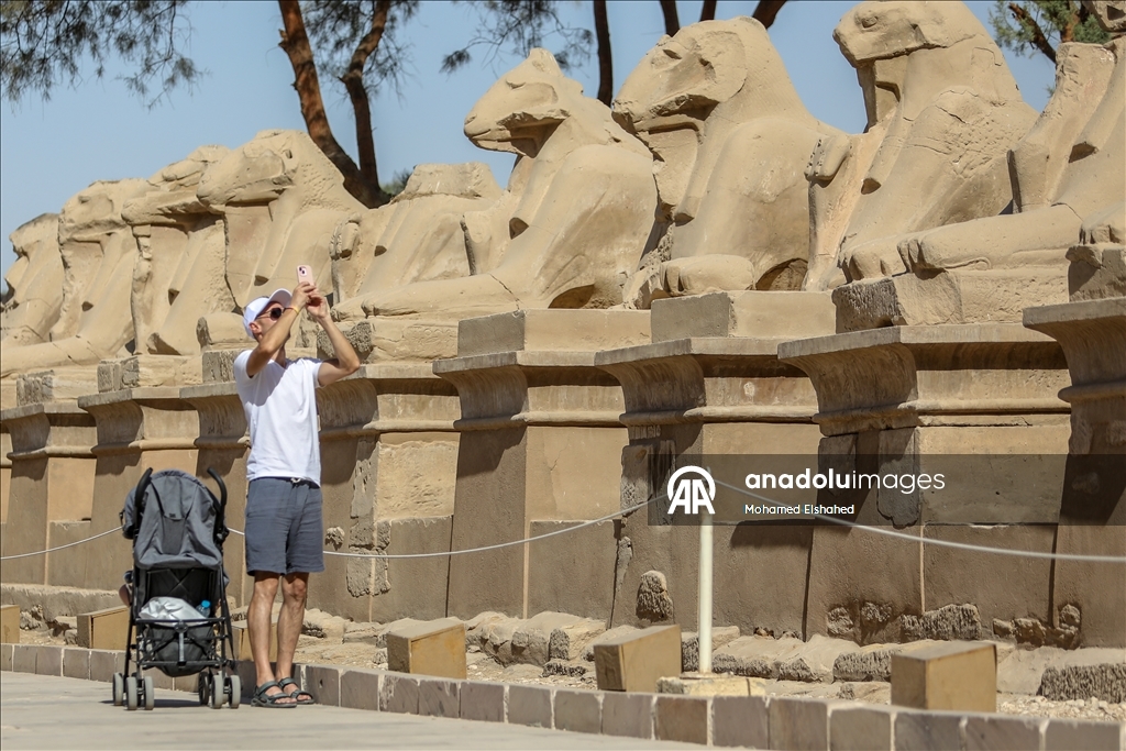 Karnak Temple, which sheds light on Egyptian history, is visited by thousands of tourists every year
