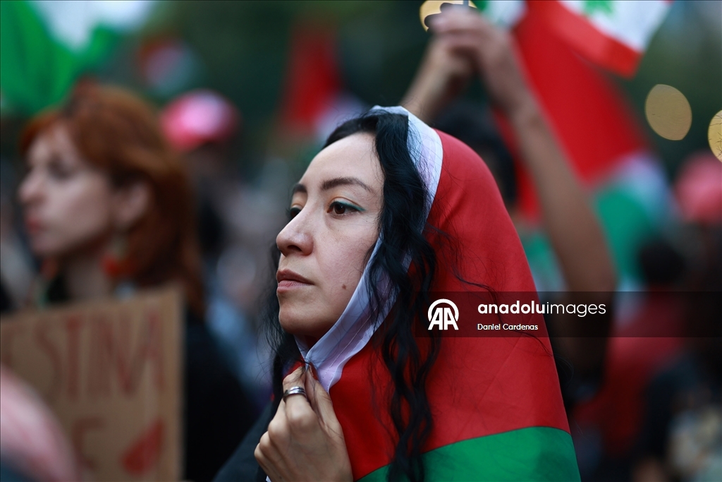 Mexico City’de Filistin’e destek yürüyüşü