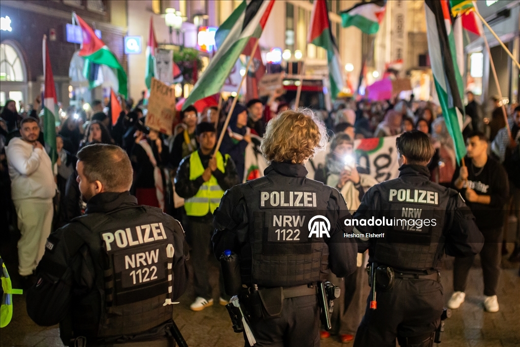Münster’de Filistin’e destek gösterisi