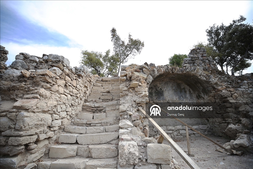 Archaeologists find a church at the ancient site of Kaunos Ancient City of Mugla