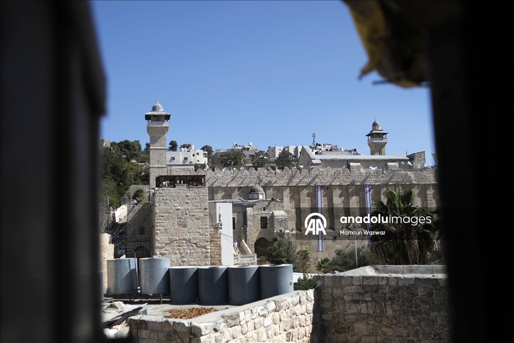 İsrail, Yahudi bayramı gerekçesiyle El Halil'deki İbrahim Camii'ni Filistinlilere kapattı