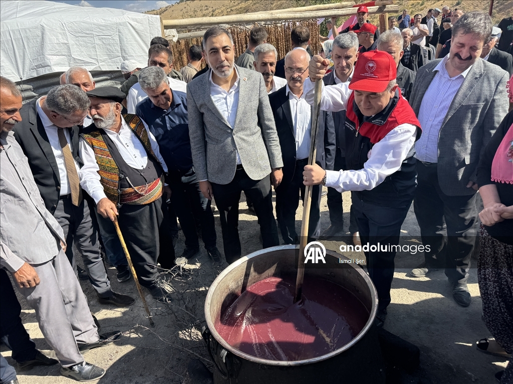 Çêkirina "orcik"ên tahma tescîlkirî ya Elezîzê dest pê kir