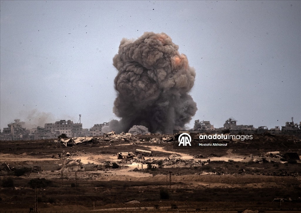 Gazze’de yürürlüğe girmesi beklenen ateşkese rağmen İsrail saldırıları sürüyor