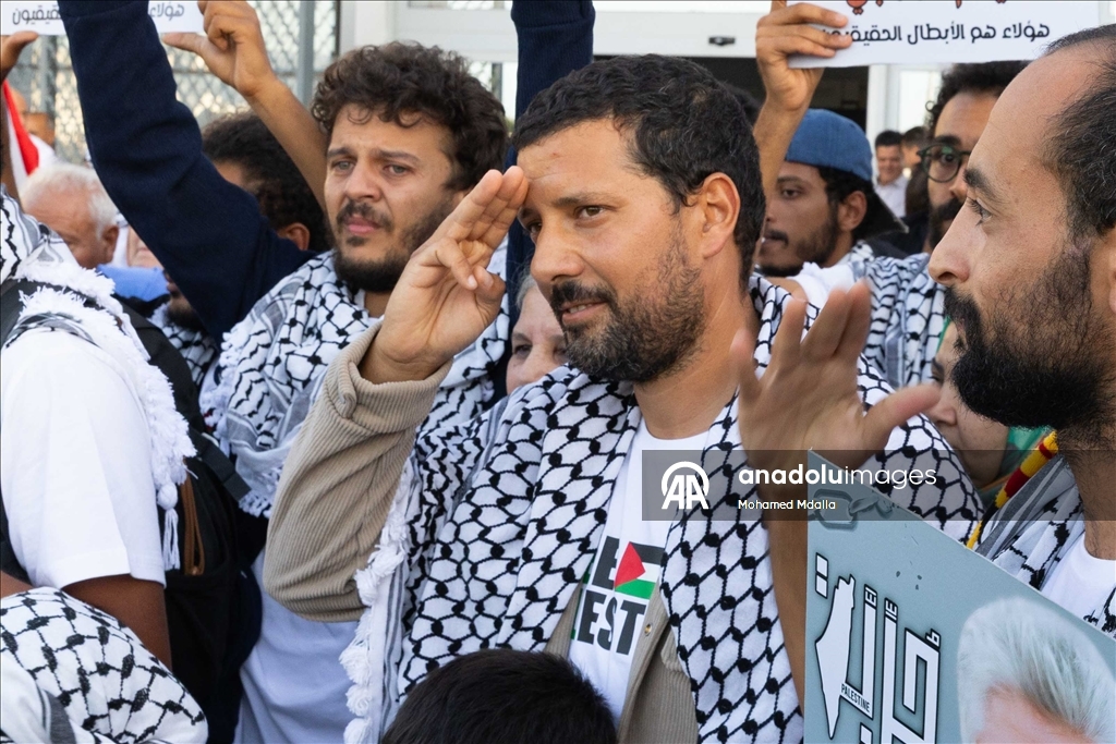 تونس.. وصول الدفعة الثانية والأخيرة من ناشطي "أسطول الصمود"