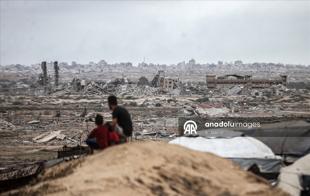 Gazze’de Filistinliler, sağlanan ateşkesin yürürlüğe girmesini bekliyor