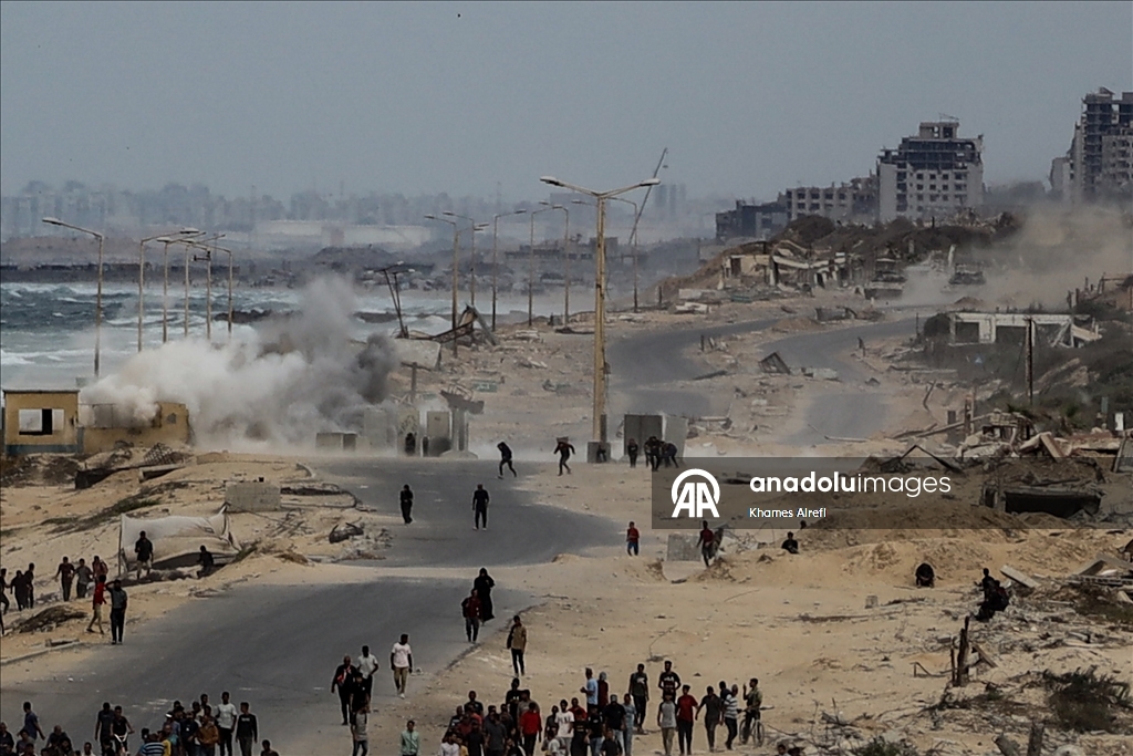 Israeli attacks continue despite Gaza ceasefire agreement
