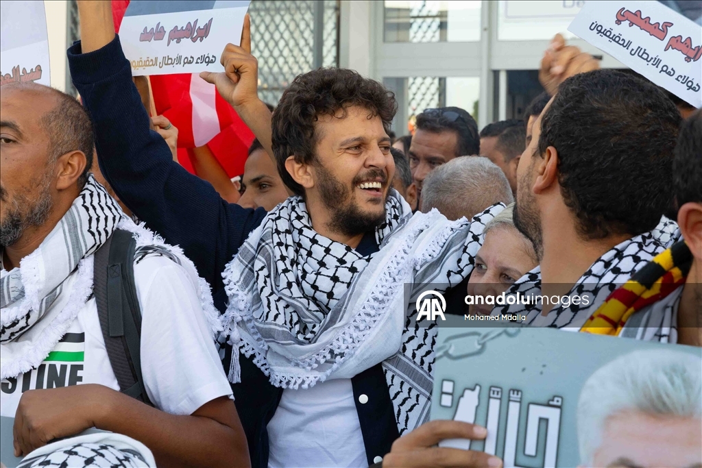 تونس.. وصول الدفعة الثانية والأخيرة من ناشطي "أسطول الصمود"