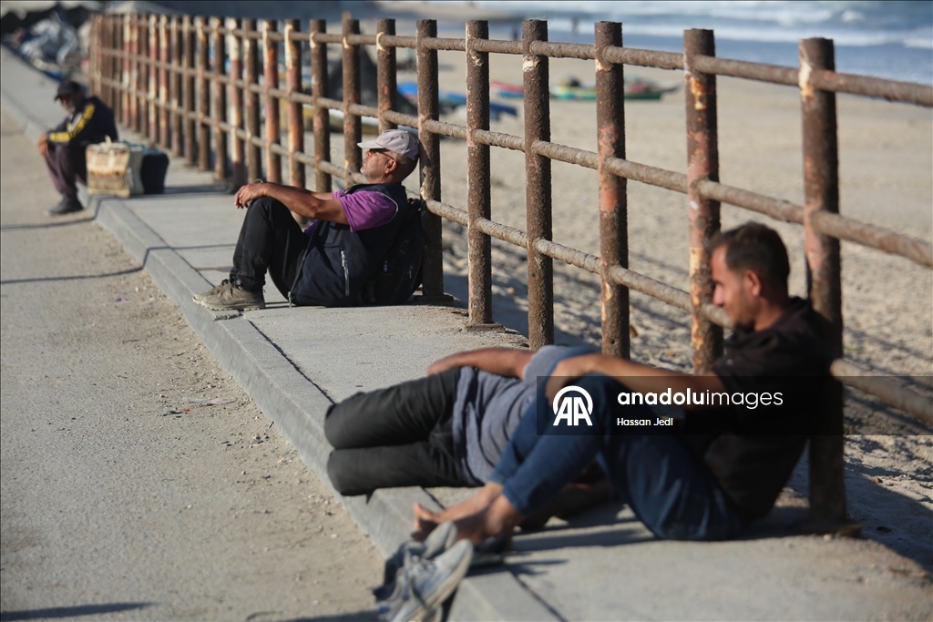 Palestinci se vraćaju svojim domovima nakon sporazuma o prekidu vatre u Pojasu Gaze