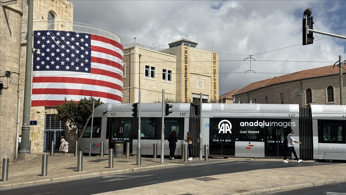 US flags raised in West Jerusalem following Gaza ceasefire