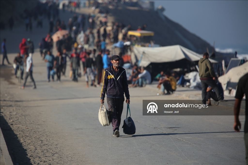 Palestinci se vraćaju svojim domovima nakon sporazuma o prekidu vatre u Pojasu Gaze