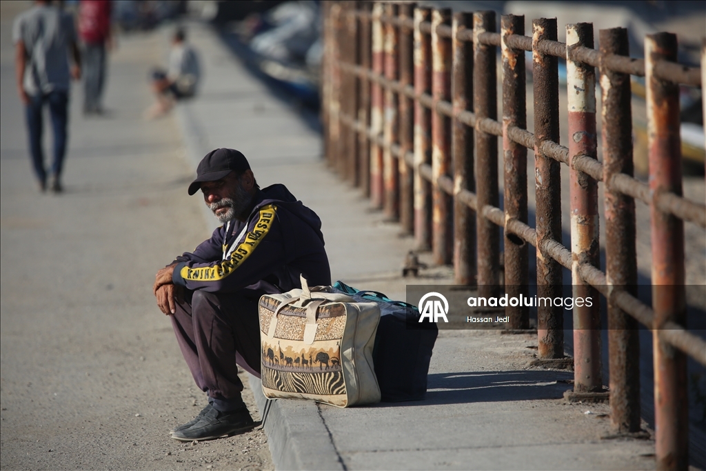 Palestinci se vraćaju svojim domovima nakon sporazuma o prekidu vatre u Pojasu Gaze