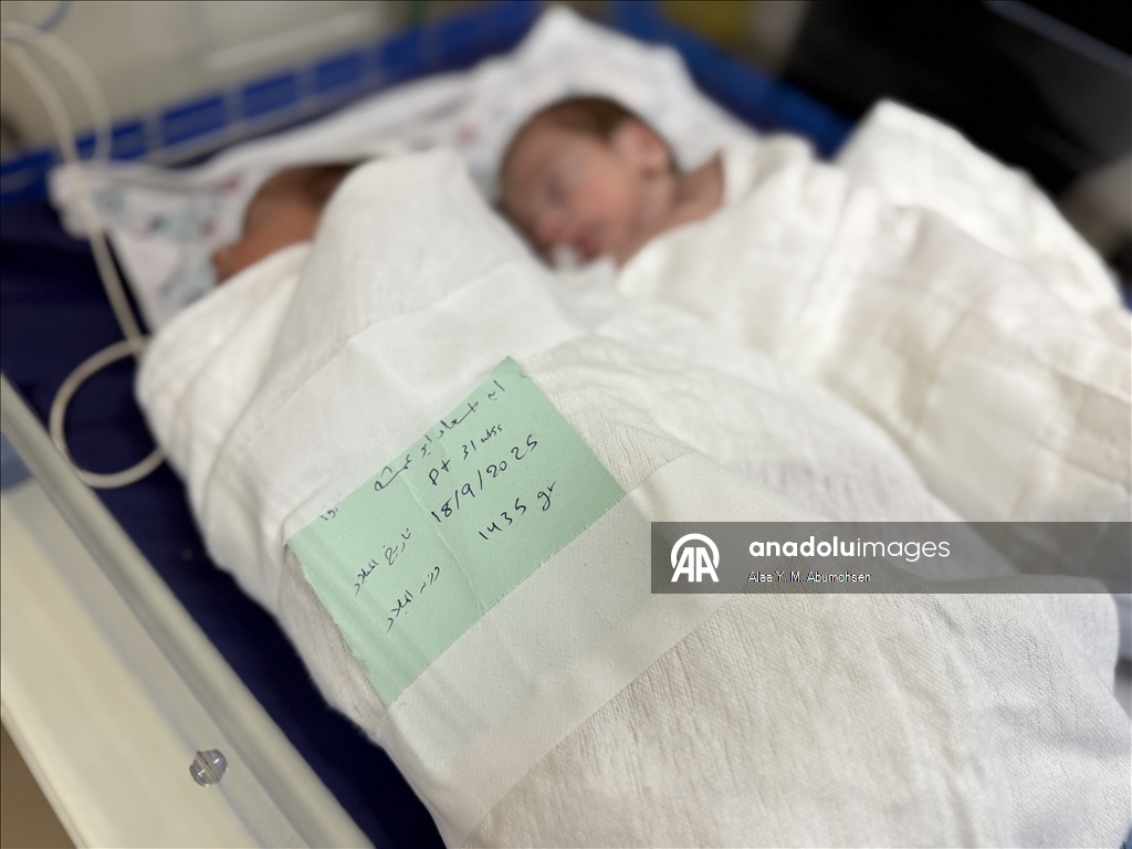 Gazze’de prematüre bebekler Aksa Şehitleri Hastanesi’ne nakledildi