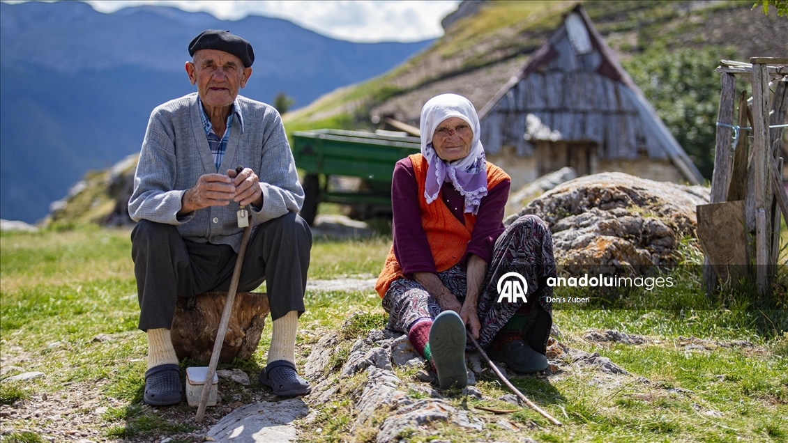 Bosna Hersek'te teknolojiden uzak, doğasıyla öne çıkan dağ köyü: Lukomir