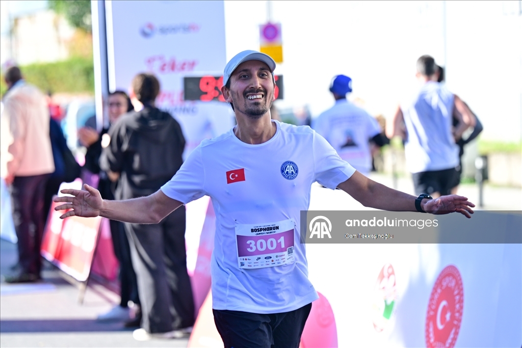 Bosphorun Quarter Marathon koşu etkinliği yapıldı