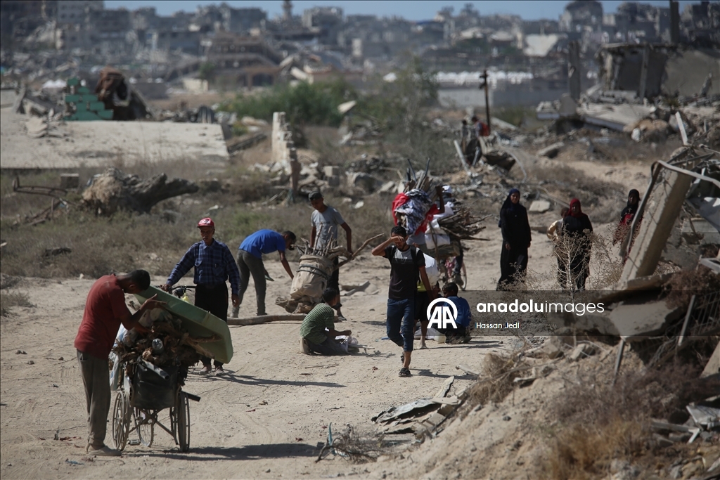 Gazze’de ateşkesin üçüncü gününde Filistinlilerin dönüşü sürüyor 14