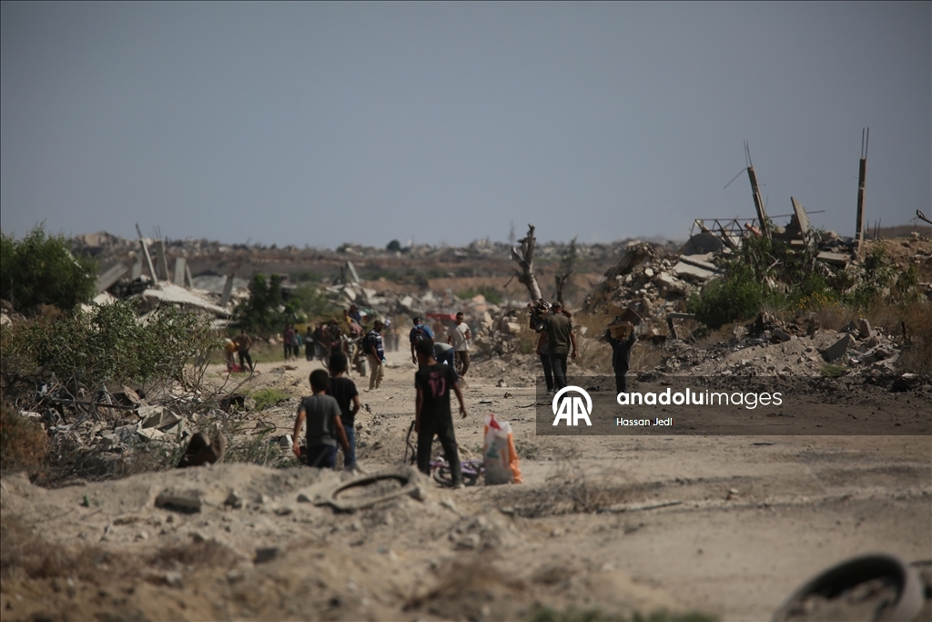 Gazze’de ateşkesin üçüncü gününde Filistinlilerin dönüşü sürüyor 12
