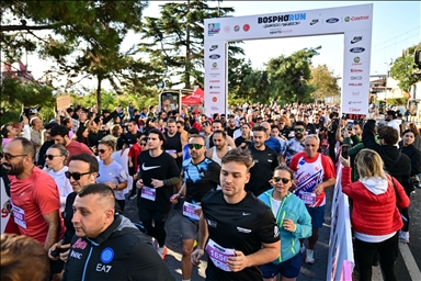 Bosphorun Quarter Marathon koşu etkinliği yapıldı