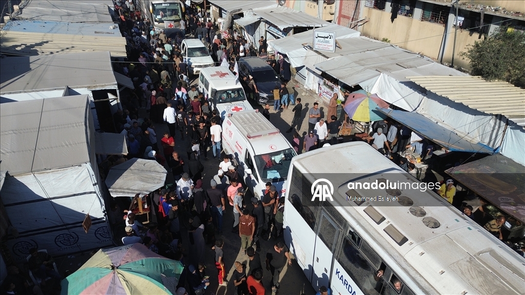 İsrail'in serbest bıraktığı Filistinli esirlerin bir kısmı Gazze'ye ulaştı