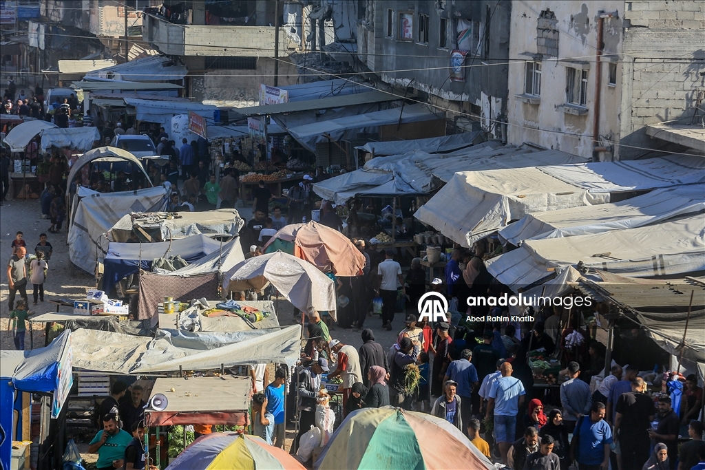 Daily life back to normal in Khan Yunis following Israeli pullout