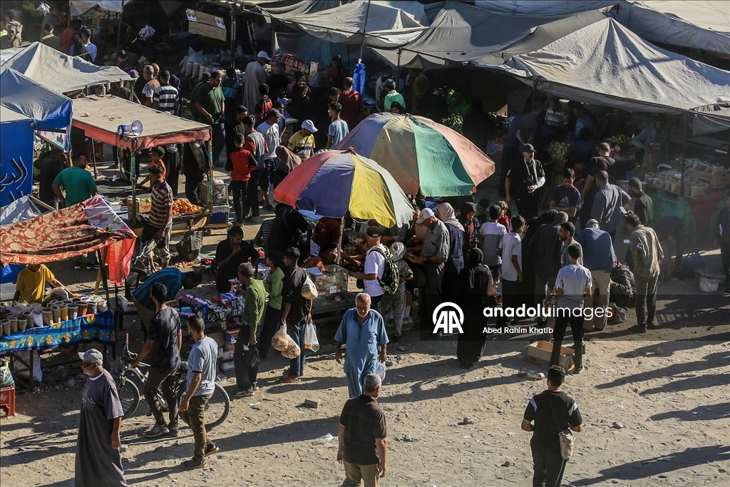 İsrail’in çekilmesinin ardından Han Yunus’ta hayat yeniden başladı