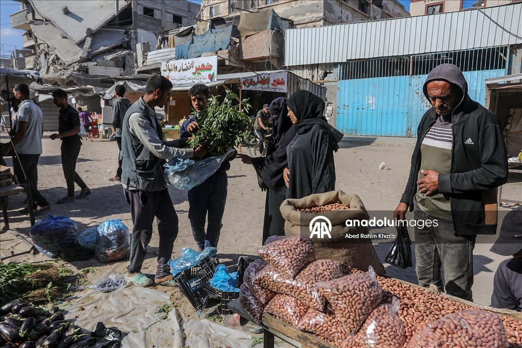Daily life back to normal in Khan Yunis following Israeli pullout