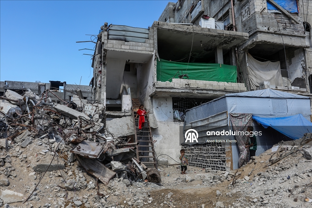 Ateşkesin ardından Han Yunus kentindeki yıkım görüntülendi