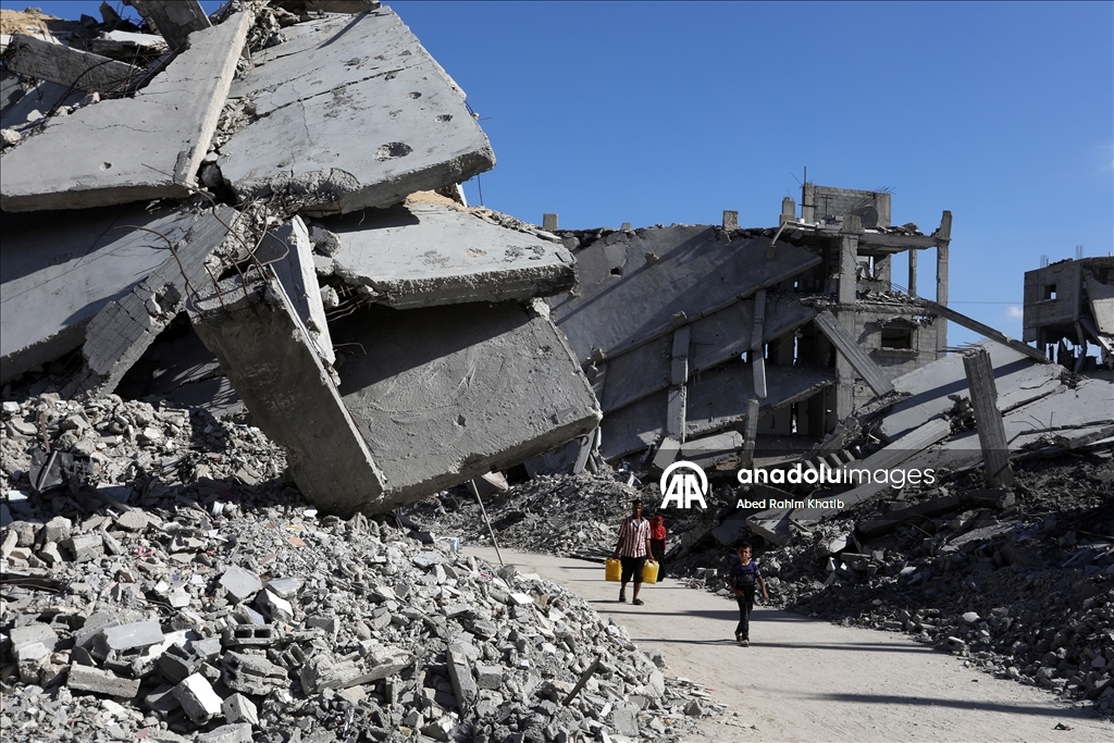 Ateşkesin ardından Han Yunus kentindeki yıkım görüntülendi