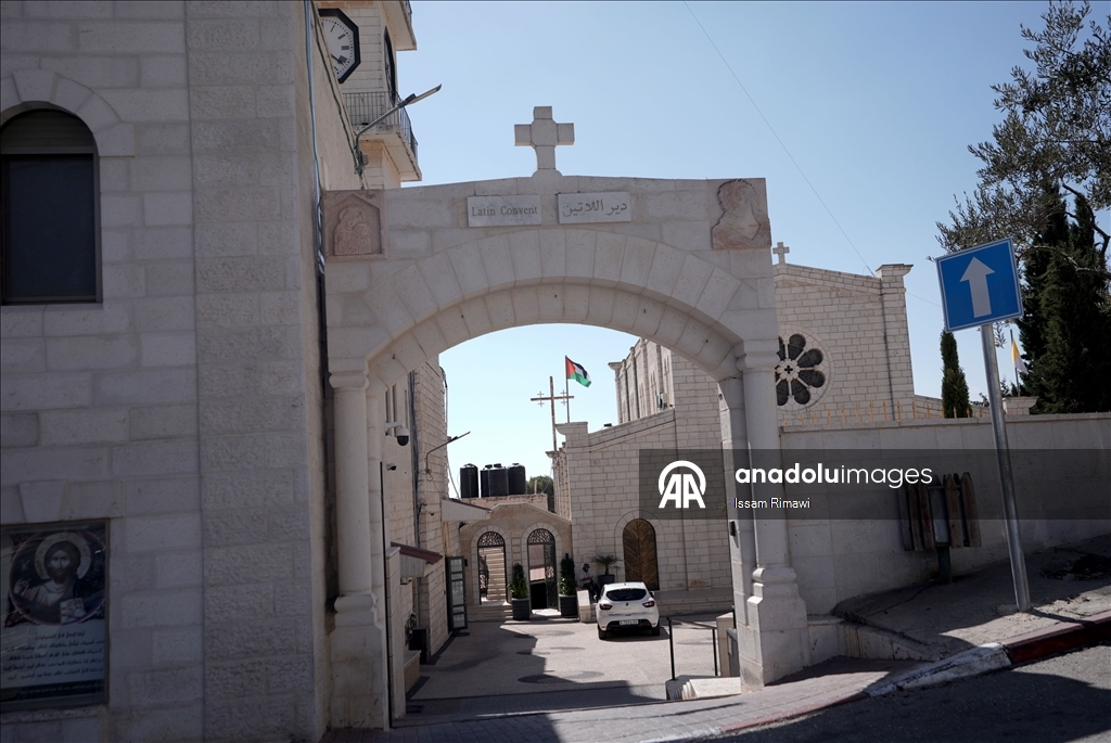 "ملجأ المسيح".. الطيبة يهجرها فلسطينيون تجنبا لبطش المستوطنين