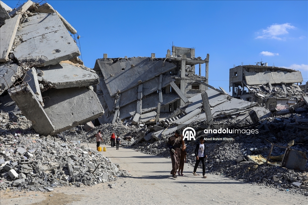 Ateşkesin ardından Han Yunus kentindeki yıkım görüntülendi