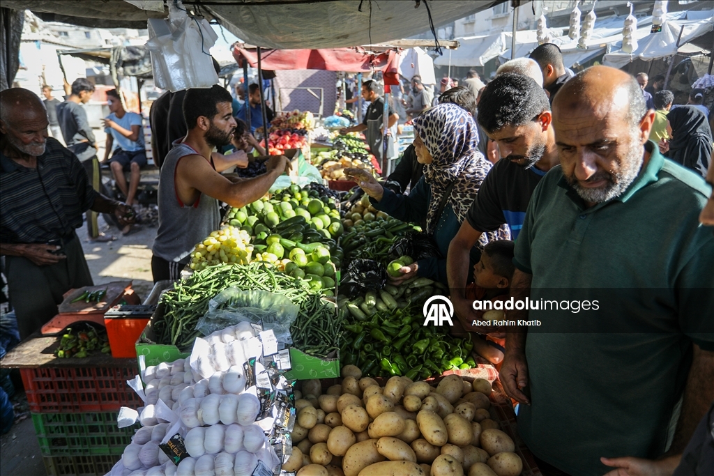 Daily life back to normal in Khan Yunis following Israeli pullout