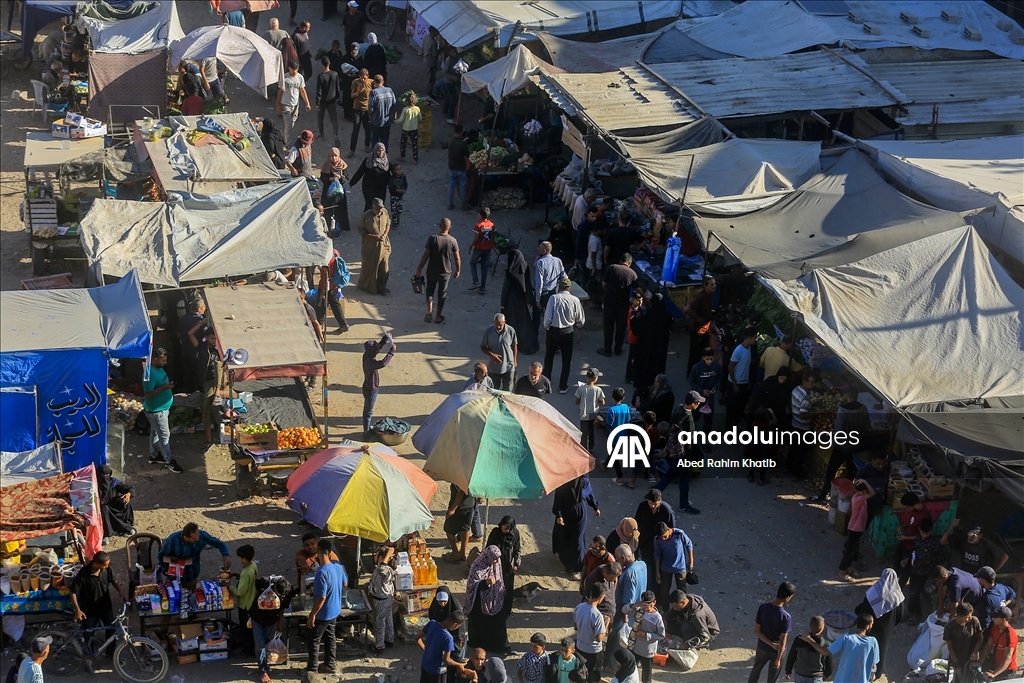 Daily life back to normal in Khan Yunis following Israeli pullout