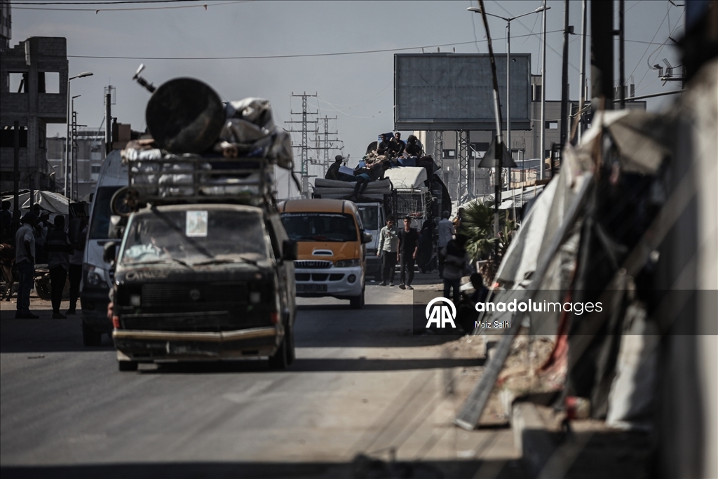 Gazze’de ateşkesin ardından Filistinlilerin dönüşü sürüyor