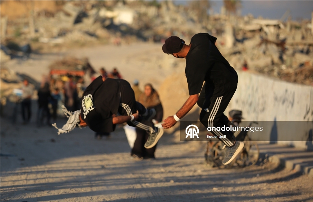 Young Gazan athletes turn war ruins into a parkour arena
