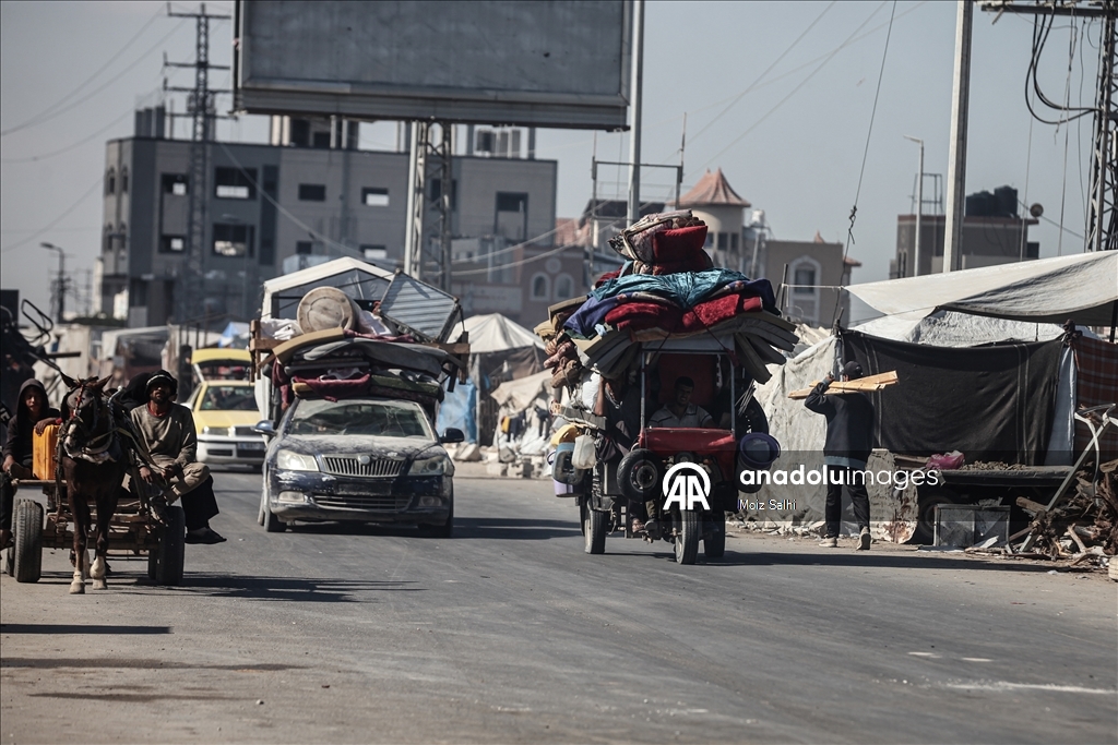 Gazze’de ateşkesin ardından Filistinlilerin dönüşü sürüyor