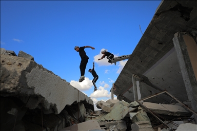 Young Gazan athletes turn war ruins into a parkour arena