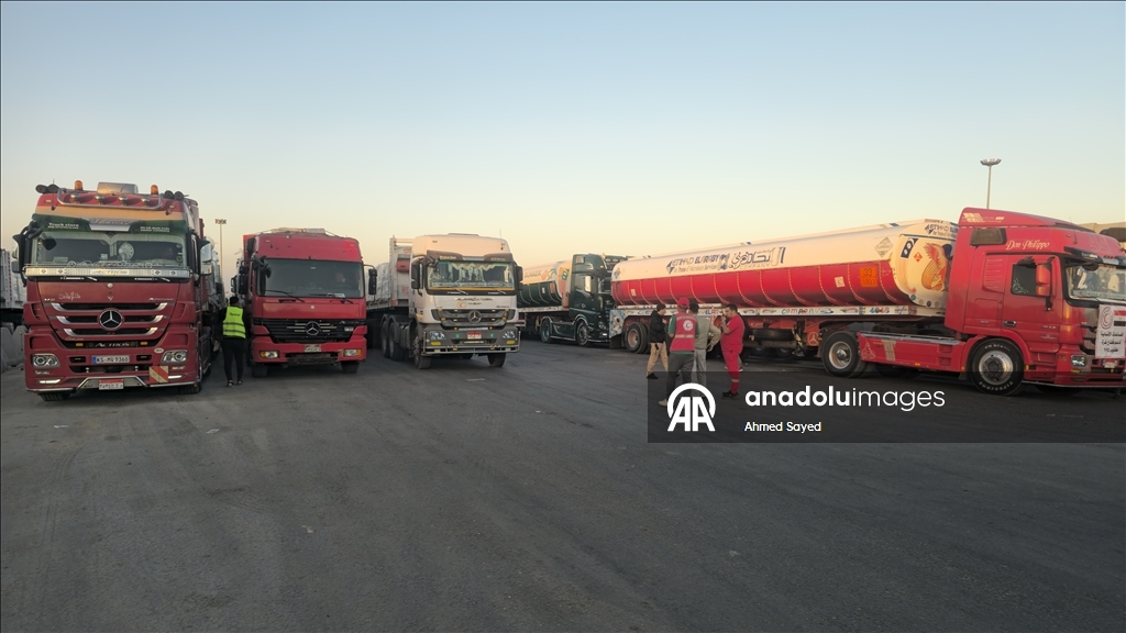 Aid trucks cross into buffer zone at Rafah crossing amid ongoing restrictions