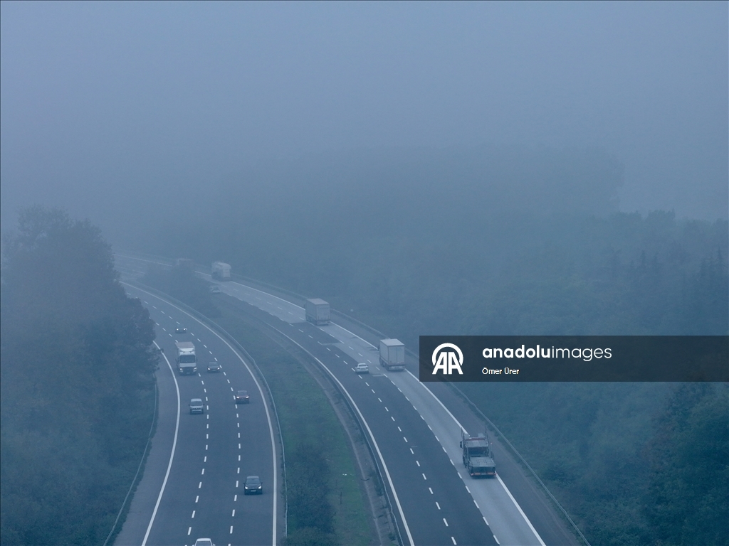 Fog settles over in Tukiye’s Duzce