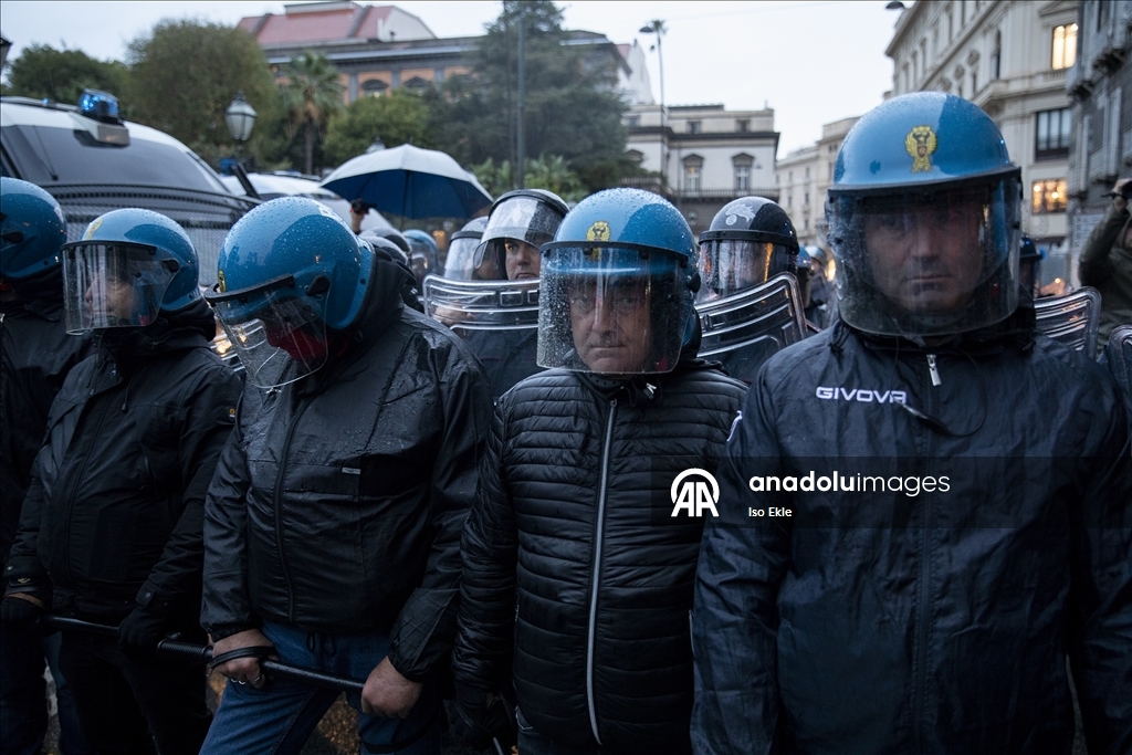 Визит главы МИД Израиля в Неаполь встретили протестами