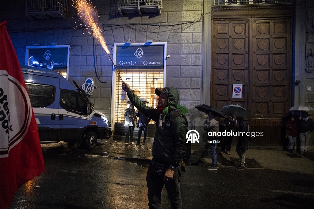 Визит главы МИД Израиля в Неаполь встретили протестами