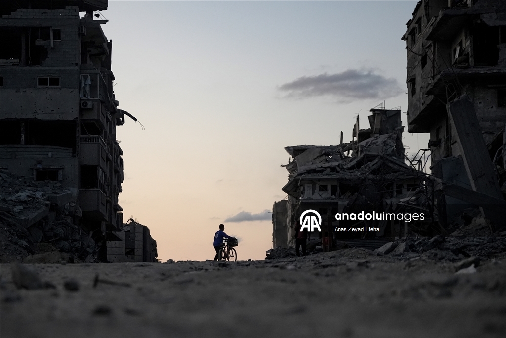 Destruction amid ceasefire agreement in Gaza