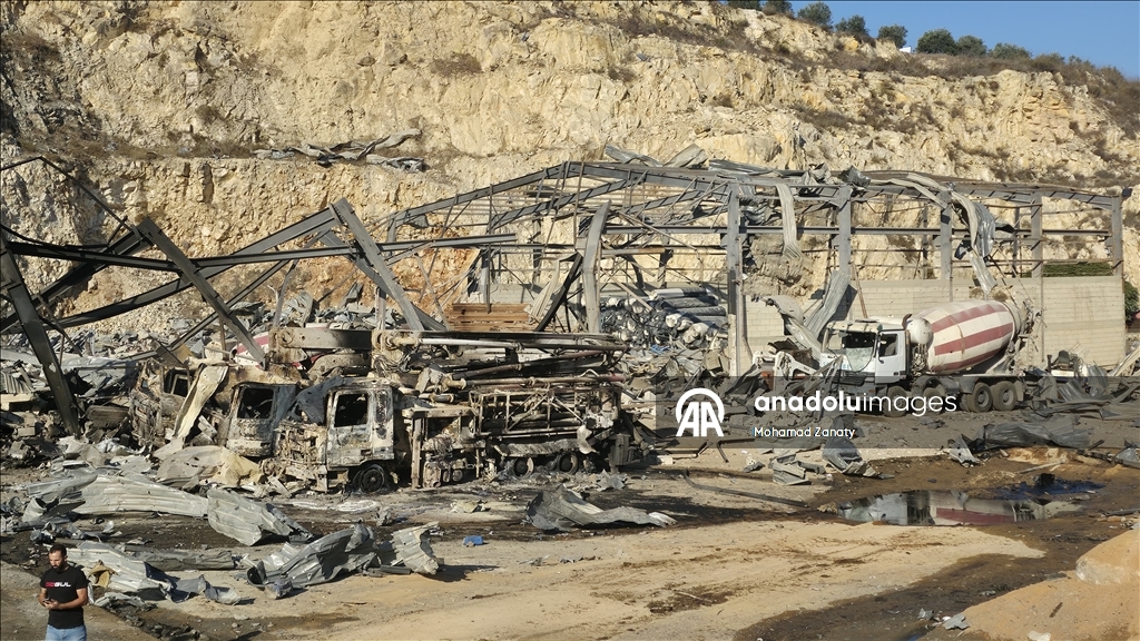 İsrail, Lübnan'ın güneyinde ve doğusunda 10'dan fazla hava saldırısı düzenledi
