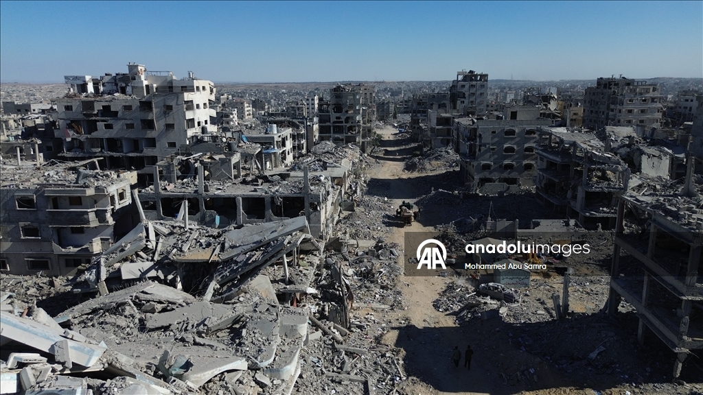 İsrail'in Gazze'nin Şeyh Rıdvan Mahallesi'nde bıraktığı yıkım havadan görüntülendi