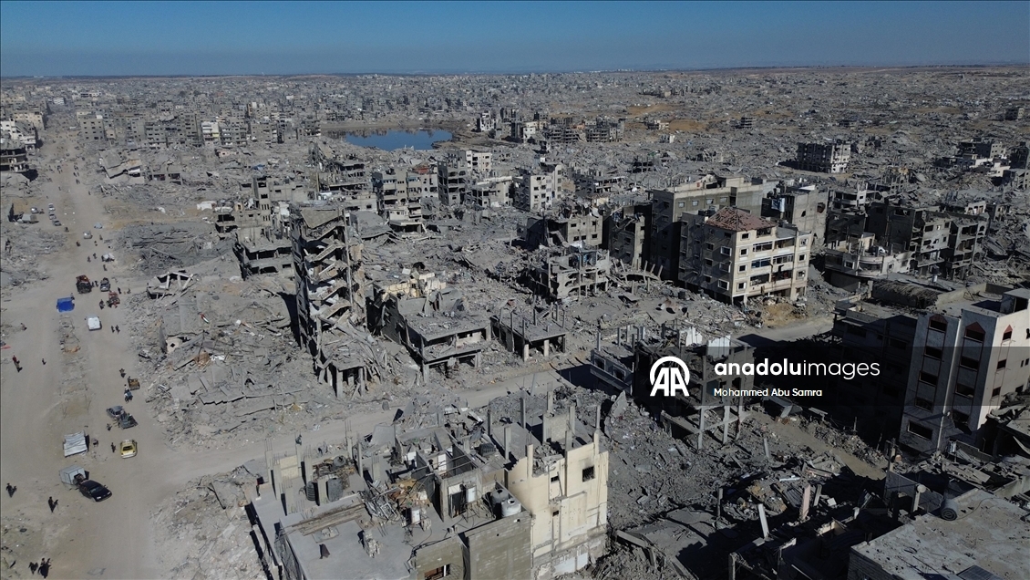 İsrail'in Gazze'nin Şeyh Rıdvan Mahallesi'nde bıraktığı yıkım havadan görüntülendi